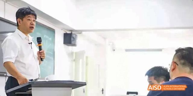 Camford Royal School classroom equipped with modern teaching technology