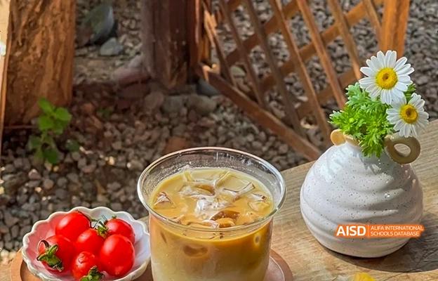 A glass of iced coffee at a cafe at Chongqing Depu Foreign Language School
