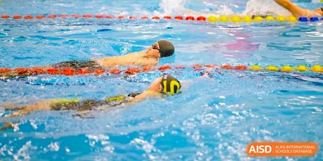 Students participating in a swimming class at Yew Wah International Education School of Shanghai Lingang.